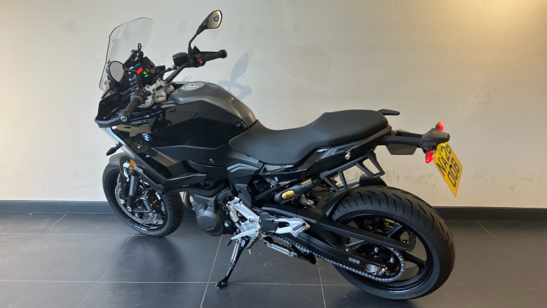 BMW F900 XR (25MY)